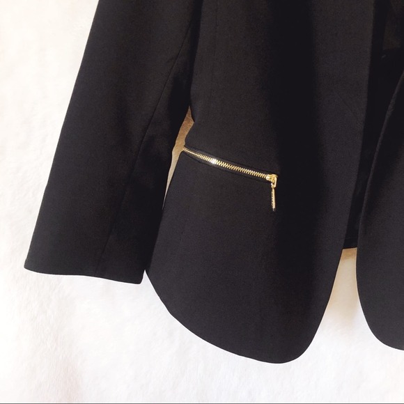 Anne Klein Black with Gold Zipper pockets Blazer - Picture 4 of 12
